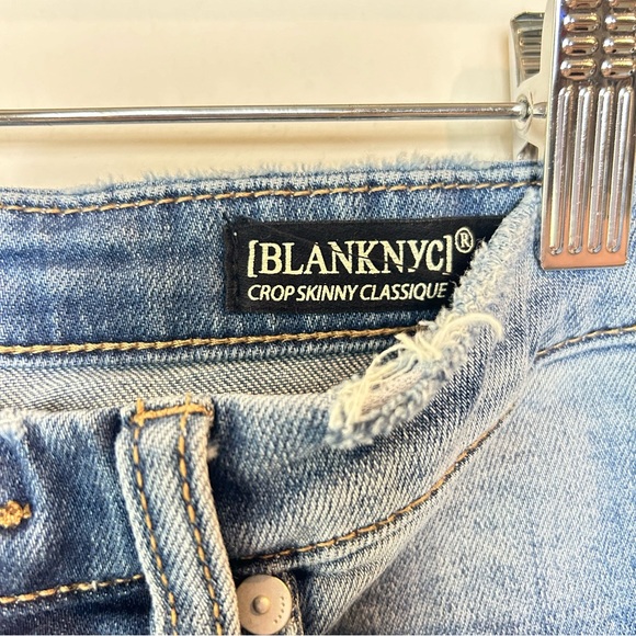 Blank NYC Beaded Embellished Cropped Skinny Jeans - Picture 4 of 6